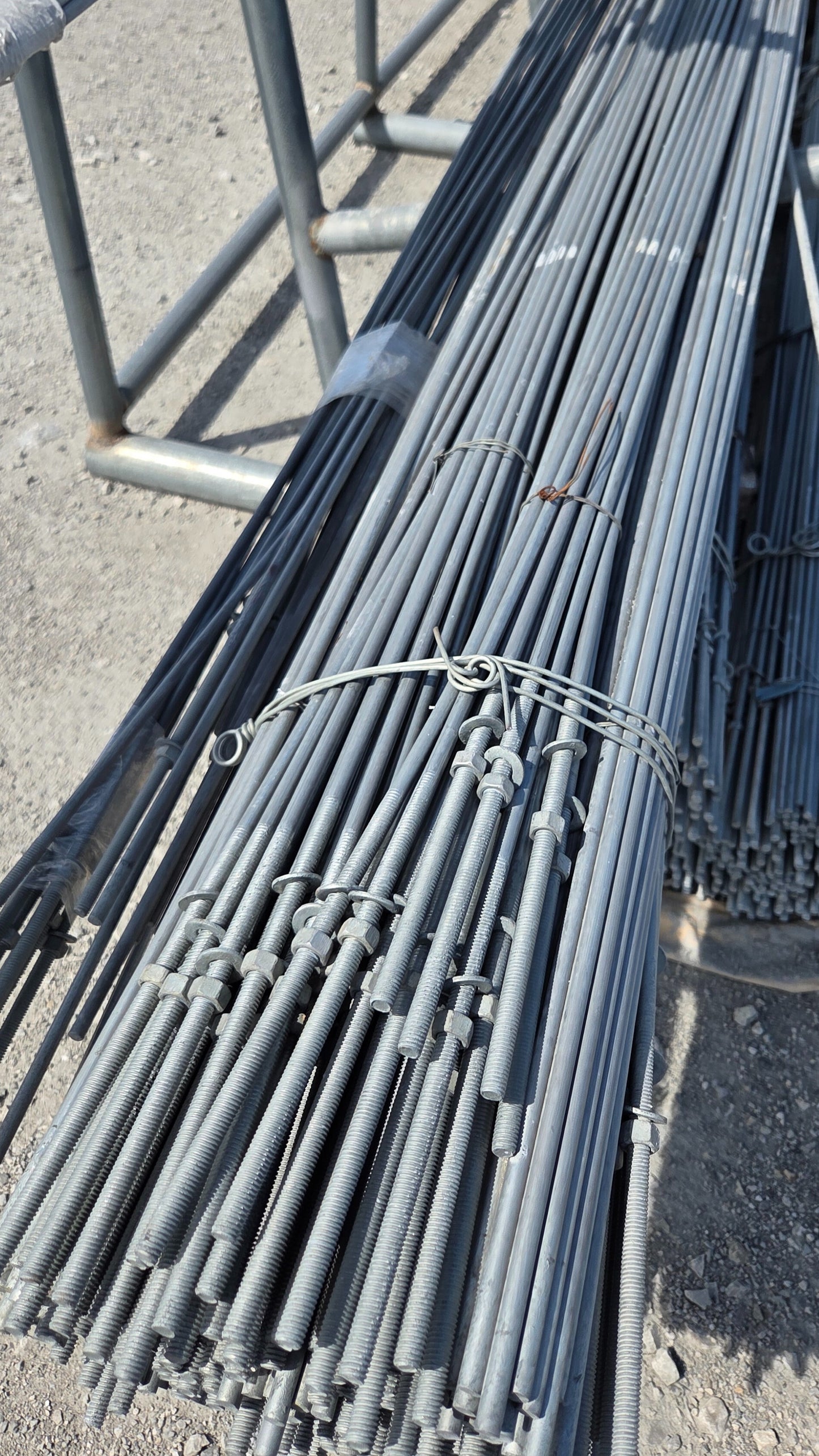 Chain Link Brace Band & Truss Rods- Galvanized
