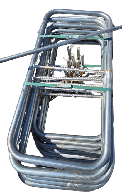 Chain Link Temp Panel Stand Post and Spreader - Galvanized